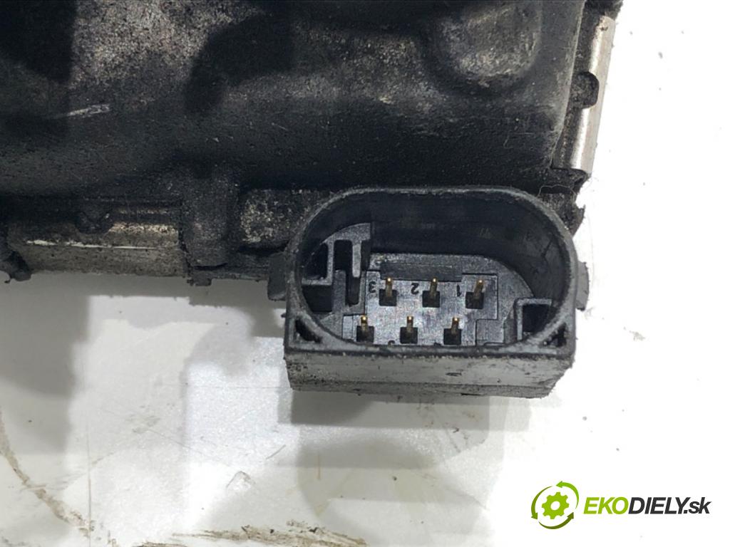 VOLVO S60 I (384) 2000 - 2010    2.0 T 132 kW [180 KM] benzyna 2000 - 2010  Škrtiaca klapka 30650013 (Škrtiace klapky)