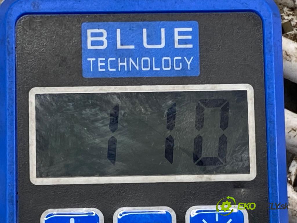 VOLVO S60 I (384) 2000 - 2010    2.0 T 132 kW [180 KM] benzyna 2000 - 2010  kapota  (Kapoty)