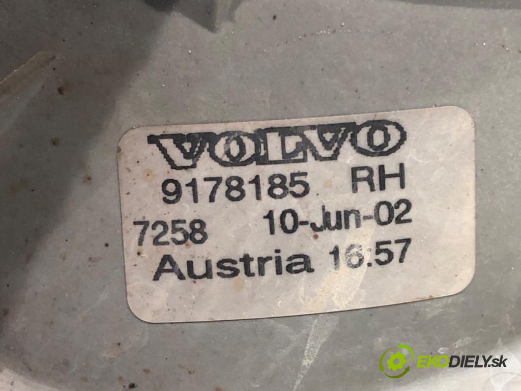 VOLVO S60 I (384) 2000 - 2010    2.0 T 132 kW [180 KM] benzyna 2000 - 2010  hmlové svetlo, hmlovka pravý přední část 9178185
