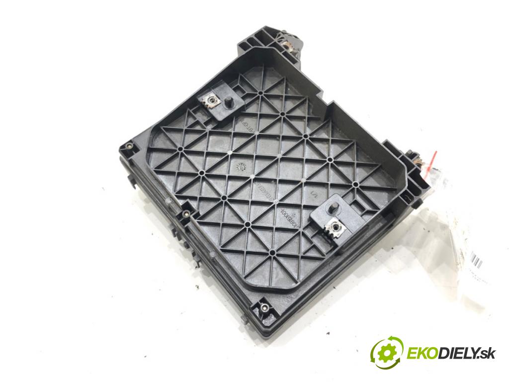 SEAT ALHAMBRA (7V8, 7V9) 1996 - 2010    1.9 TDI 85 kW [115 KM] olej napędowy 2000 - 2010  modul BSI 7M3962258S (Pojistkové skříňky)