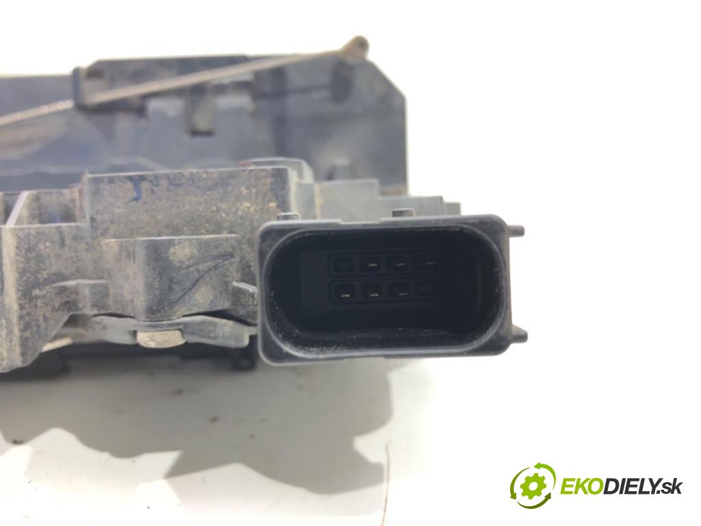 FIAT GRANDE PUNTO (199_) 2005 - 2022    1.3 D Multijet 55 kW [75 KM] olej napędowy 2005 - 2022  zámok dveře pravý zadní část 55701966