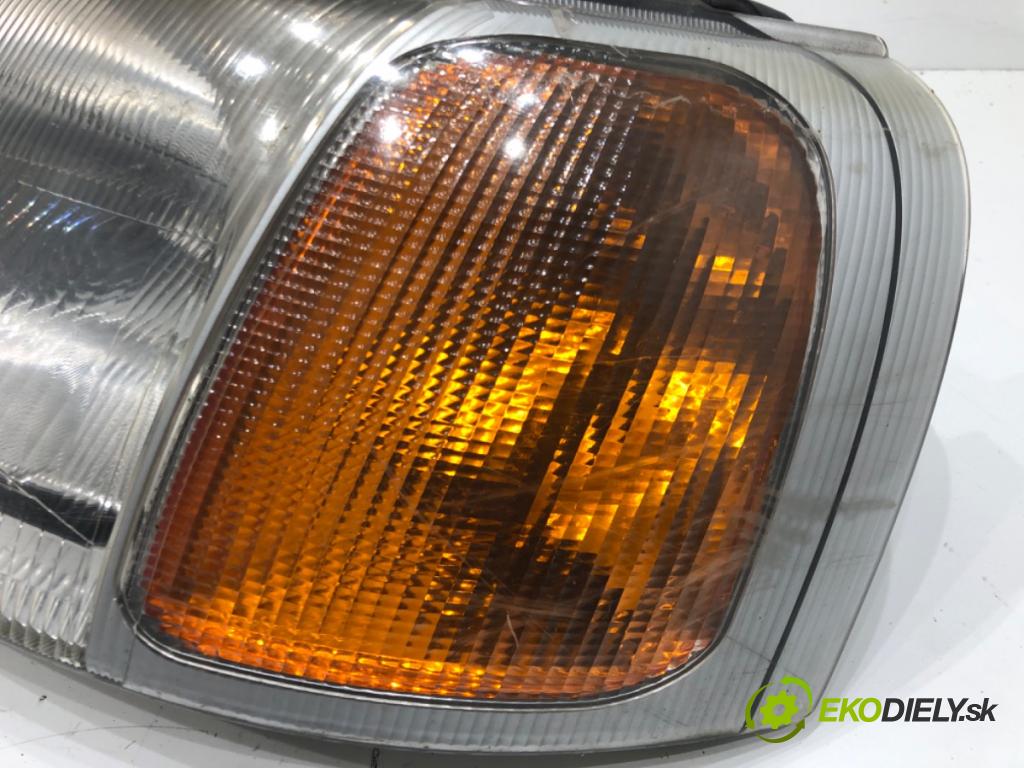 LAND ROVER FREELANDER I (L314) 1998 - 2006    2.0 DI 4x4 72 kW [98 KM] olej napędowy 1998 - 2000  světlomet levý přední část