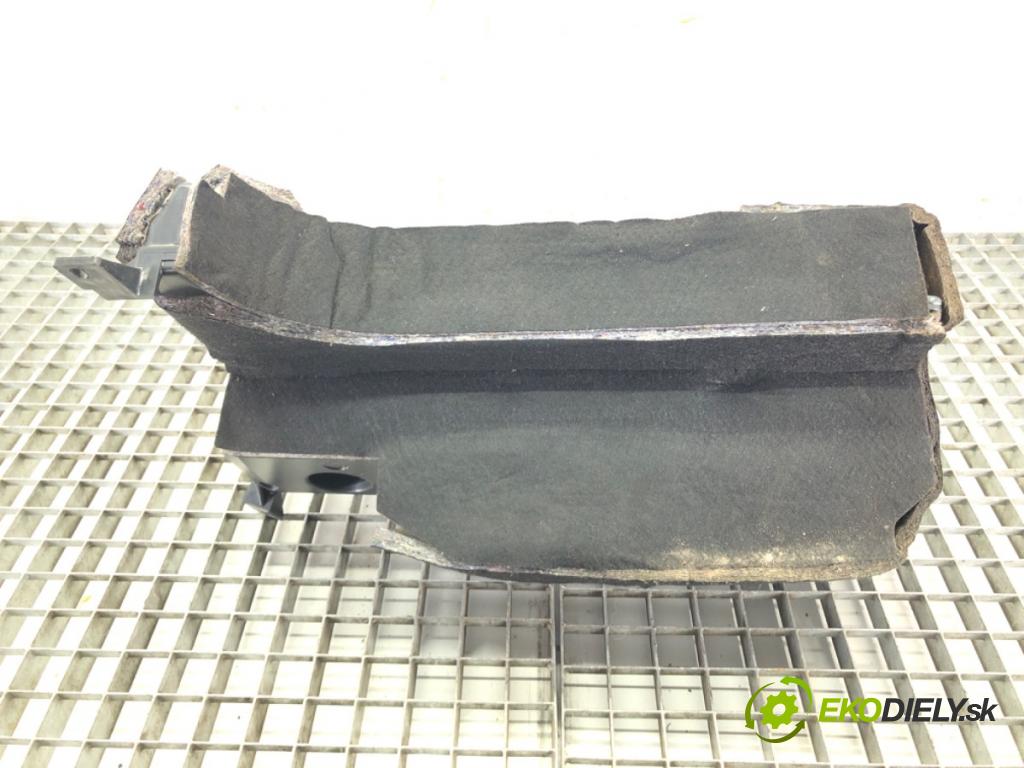 AUDI A6 C5 Avant (4B5) 1997 - 2005    1.8 T quattro 132 kW [180 KM] benzyna 1997 - 2005  subwoofer 4B9035382 (Audio zariadenia)