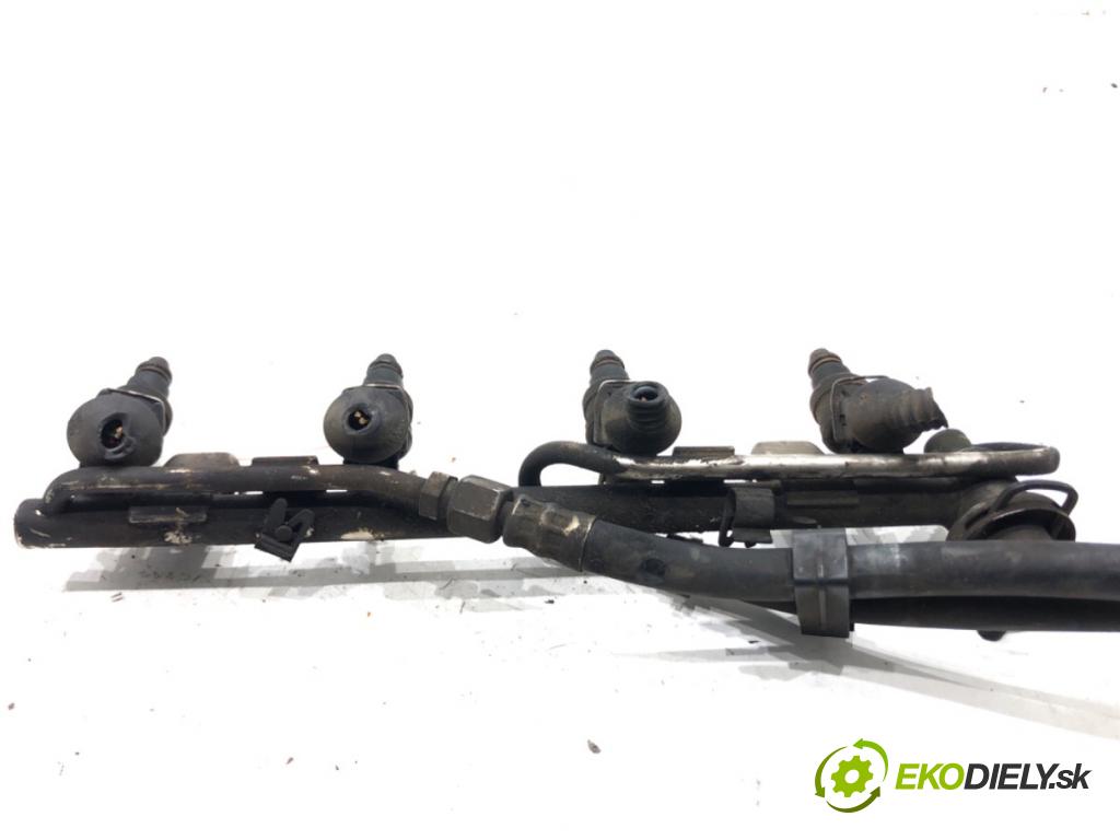 AUDI A6 C5 Avant (4B5) 1997 - 2005    1.8 T quattro 132 kW [180 KM] benzyna 1997 - 2005  Lišta vstrekovacia 058133551 (Vstrekovacie lišty)