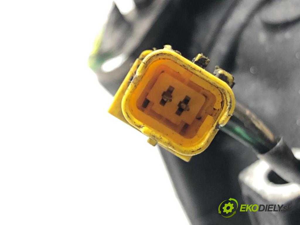 PEUGEOT 407 SW (6E_) 2004 - 2011    2.0 HDi 135 100 kW [136 KM] olej napędowy 2004 - 2010  Kompresor klimatizácie 9656574080 (Kompresory klimatizácie)