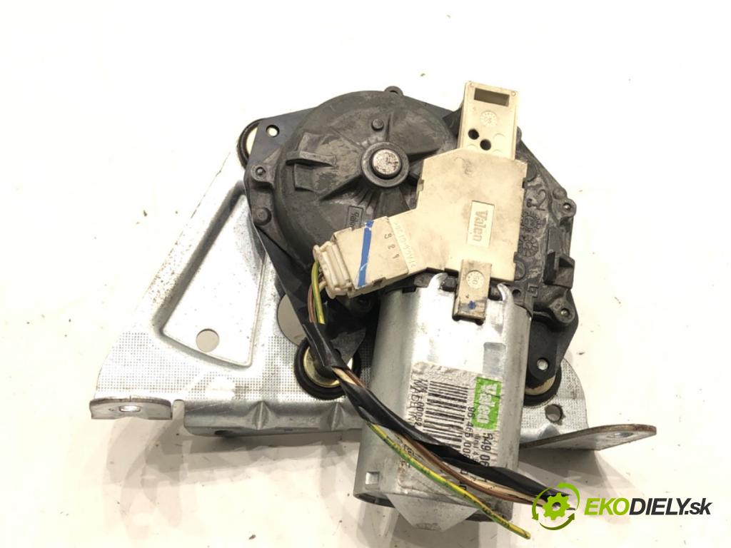 PEUGEOT 407 SW (6E_) 2004 - 2011    2.0 HDi 135 100 kW [136 KM] olej napędowy 2004 - 2010  motor stěračů zadní část 9646500880