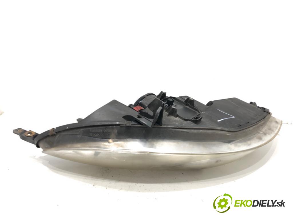PEUGEOT 407 SW Kombi 2005 100 kW 2.0 HDi 135 1997 Svetlomet ľavy predný XENON 9641944280
