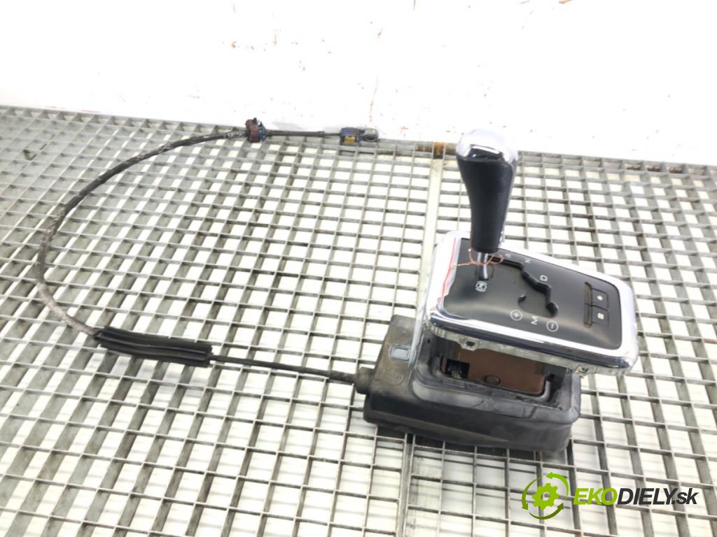 PEUGEOT 407 SW (6E_) 2004 - 2011    2.0 HDi 135 100 kW [136 KM] olej napędowy 2004 - 2010  Kulisa  (Rýchlostné páky / kulisy)