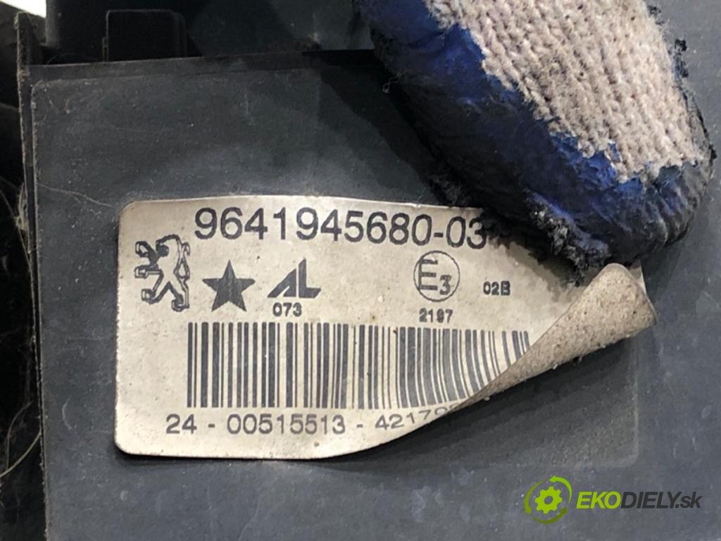 PEUGEOT 407 SW (6E_) 2004 - 2011    2.0 HDi 135 100 kW [136 KM] olej napędowy 2004 - 2010  hmlové svetlo, hmlovka levý přední část 9641945680