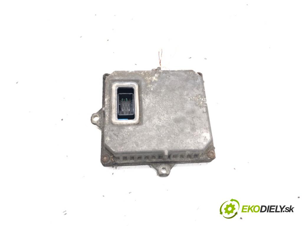 PEUGEOT 407 SW (6E_) 2004 - 2011    2.0 HDi 135 100 kW [136 KM] olej napędowy 2004 - 2010  Menič XENON 1307329095 (Riadiace jednotky xenónu)