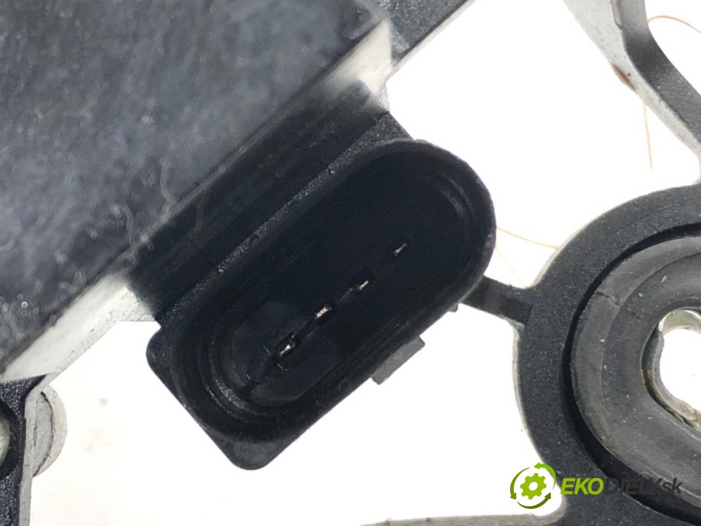 VW GOLF V (1K1) 2003 - 2010    2.0 TDI 103 kW [140 KM] olej napędowy 2004 - 2008  motor stěračů zadní část 1K6955711B