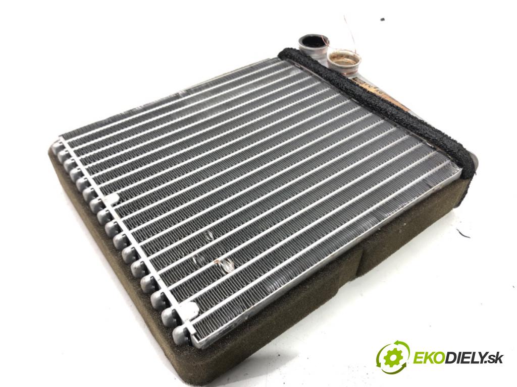 VW GOLF V (1K1) 2003 - 2010    2.0 TDI 103 kW [140 KM] olej napędowy 2004 - 2008  topné těleso radiátor topení 1K0819031 (Radiátory topení)