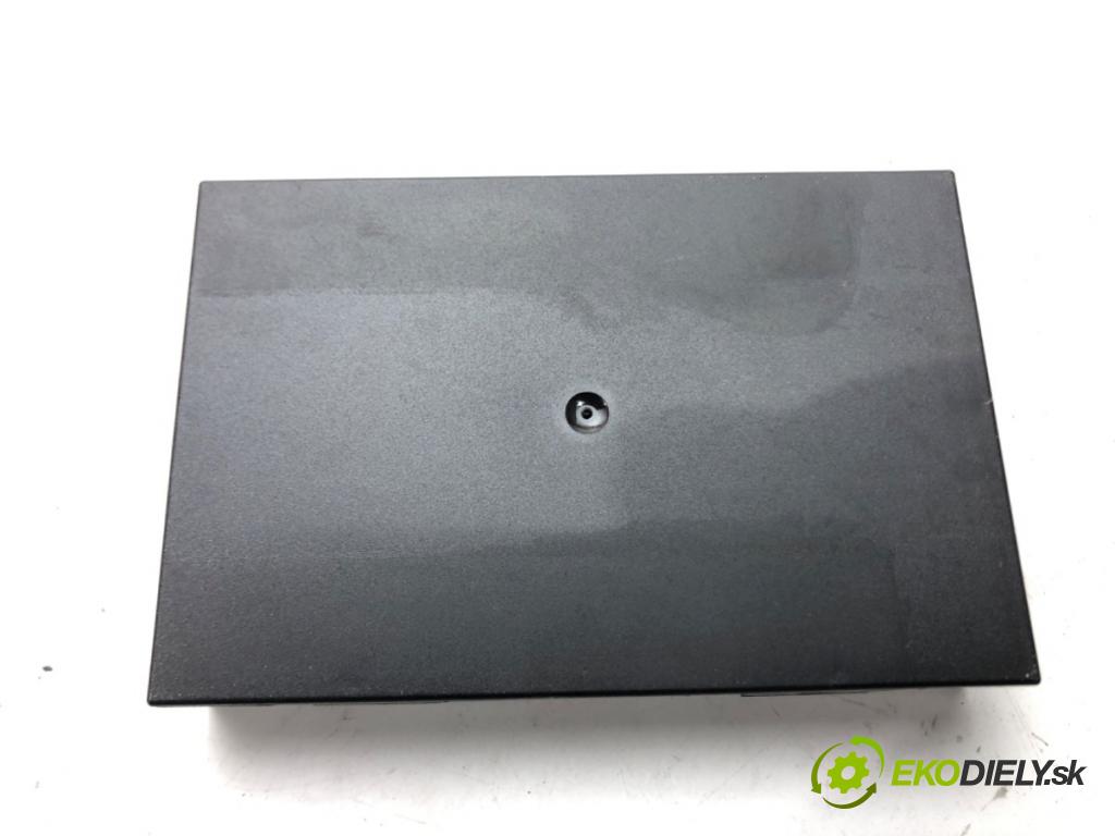 VW GOLF V (1K1) 2003 - 2010    2.0 TDI 103 kW [140 KM] olej napędowy 2004 - 2008  Modul komfortu 1K0959433C (Moduly komfortu)