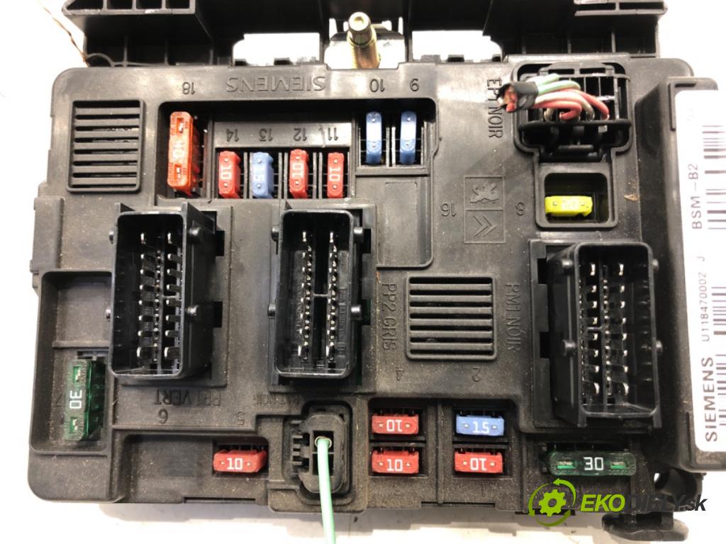 PEUGEOT PARTNER Nadwozie pełne/minivan (5_, G_) 1996 - 2022    1.4 55 kW [75 KM] benzyna 1996 - 2015  Modul BSM 9650618580 (Ostatné)