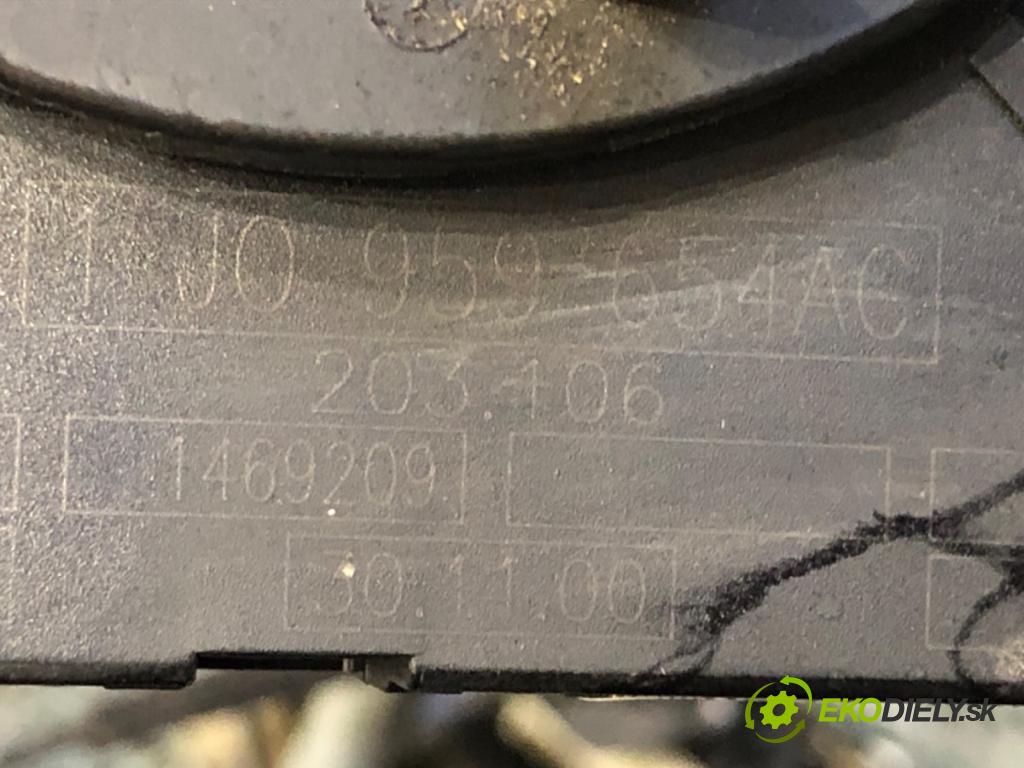 VW PASSAT B5.5 (3B3) 2000 - 2005    1.9 TDI 74 kW [101 KM] olej napędowy 2000 - 2005  Krúžok, slimák airbag 1J0959654AC (Airbagy)