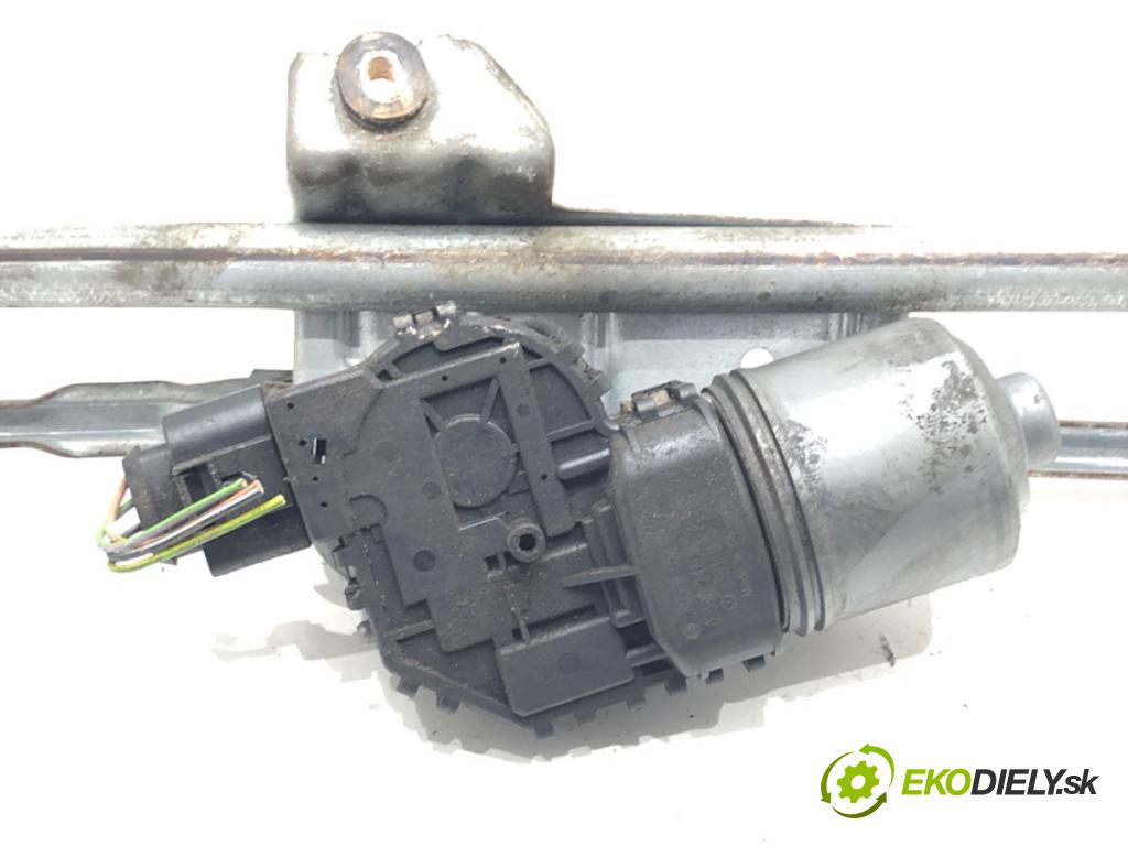 VW PASSAT B5.5 (3B3) 2000 - 2005    1.9 TDI 74 kW [101 KM] olej napędowy 2000 - 2005  Mechanizmus stieračov predný 3B1955113C (Motorčeky stieračov predné)