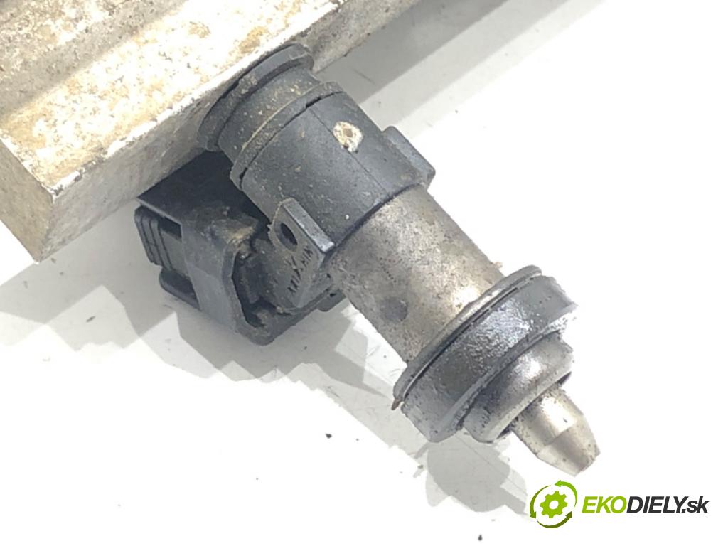 HONDA CR-V I (RD) 1995 - 2002    2.0 16V 4WD (RD1, RD3) 108 kW [147 KM] benzyna 1999 - 2002  Lišta vstrekovacia  (Vstrekovacie lišty)