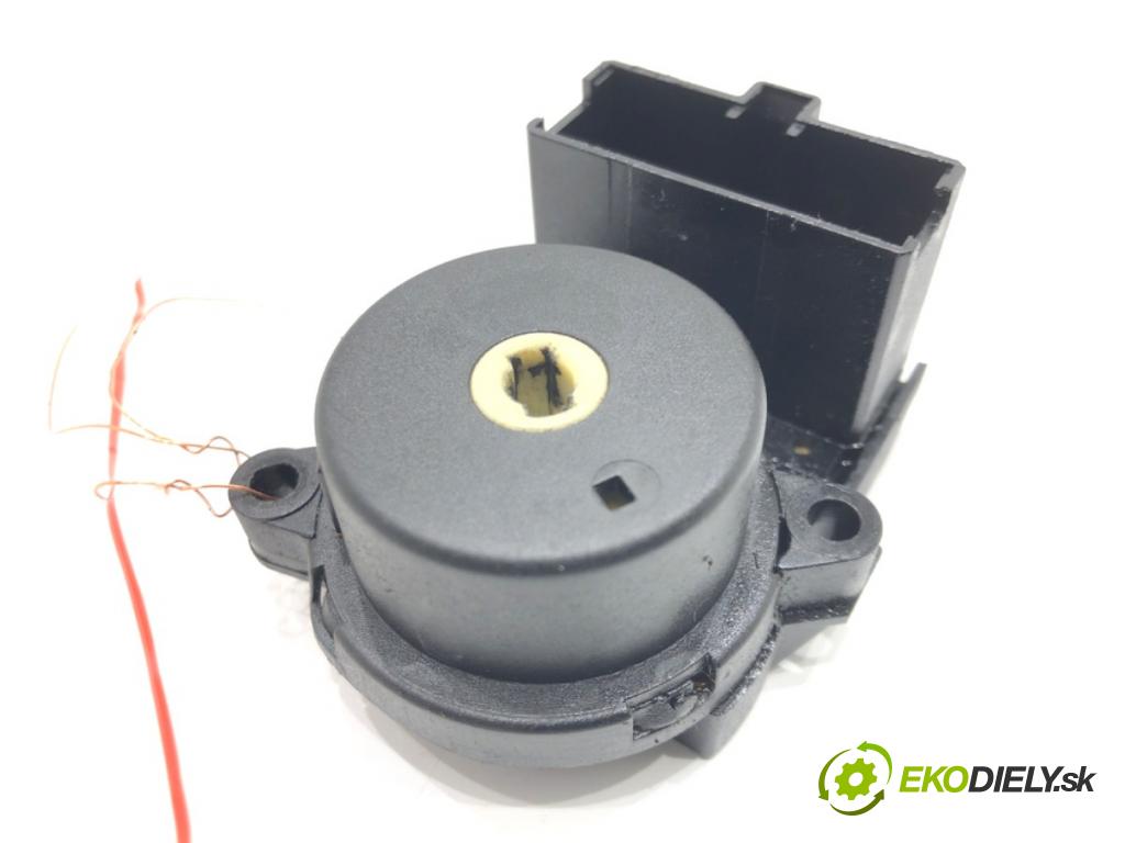 LAND ROVER FREELANDER I (L314) 1998 - 2006    2.0 DI 4x4 72 kW [98 KM] olej napędowy 1998 - 2000  Kocka, vložka spínacej skrinky  (Spínacie skrinky a kľúče)