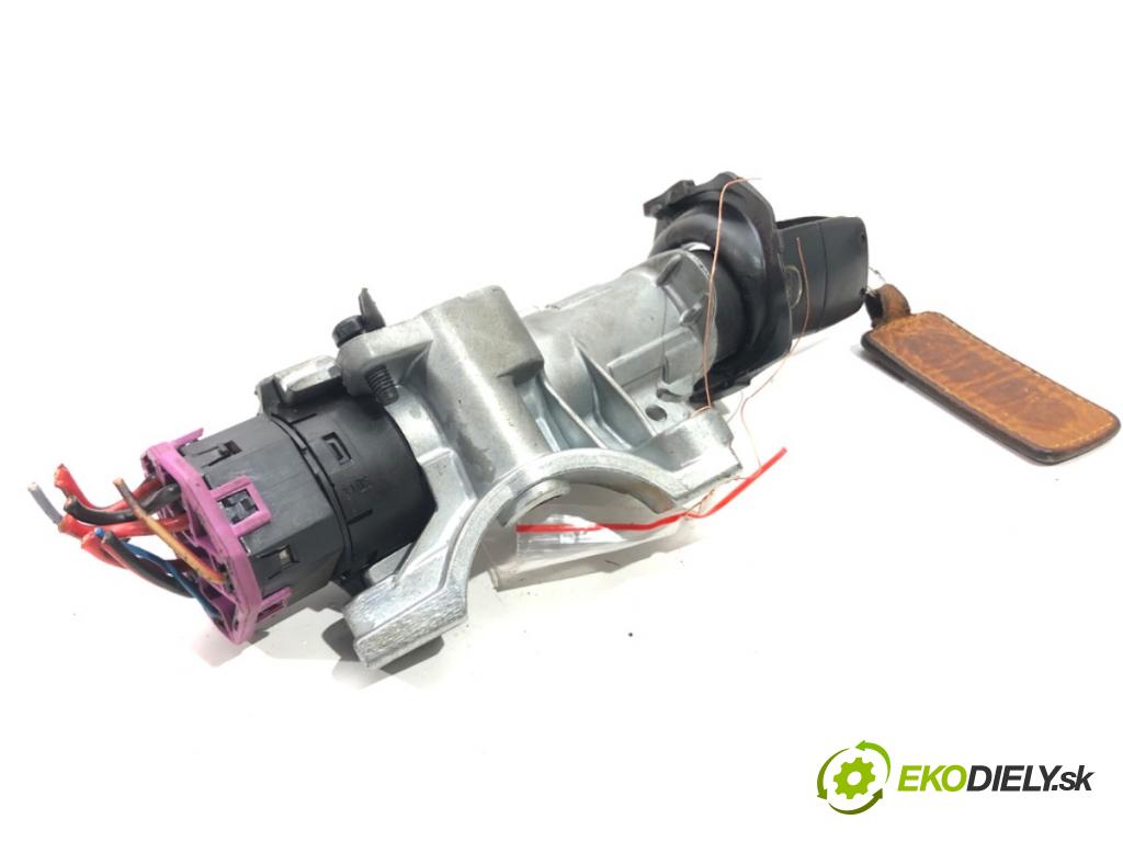 AUDI A3 (8L1) 1996 - 2006    1.8 92 kW [125 KM] benzyna 1996 - 2003  spinačka 1J0419959 (Spínacie skrinky a kľúče)