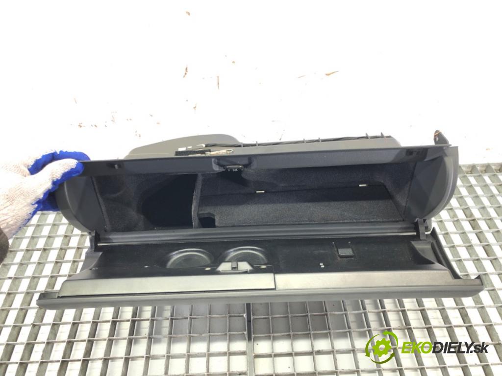 AUDI A3 (8L1) 1996 - 2006    1.8 92 kW [125 KM] benzyna 1996 - 2003  Priehradka, kastlík spolujazdca 8L1857095 (Priehradky, kastlíky)