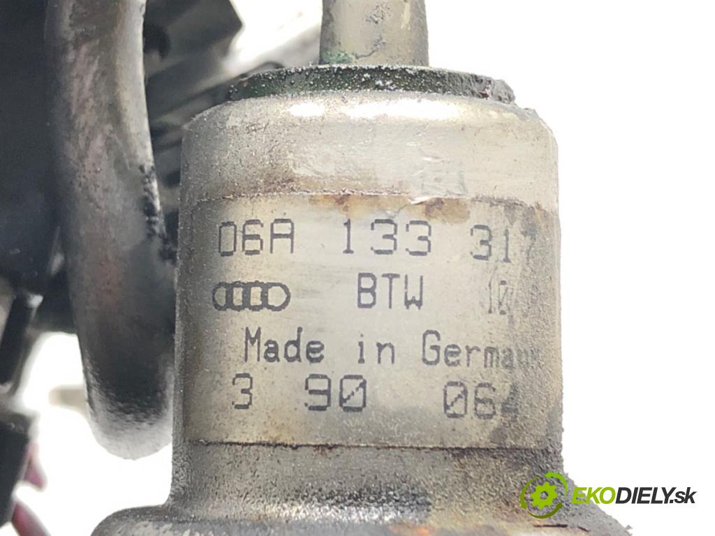 AUDI A3 (8L1) 1996 - 2006    1.8 92 kW [125 KM] benzyna 1996 - 2003  Lišta vstrekovacia 06A133317 (Vstrekovacie lišty)