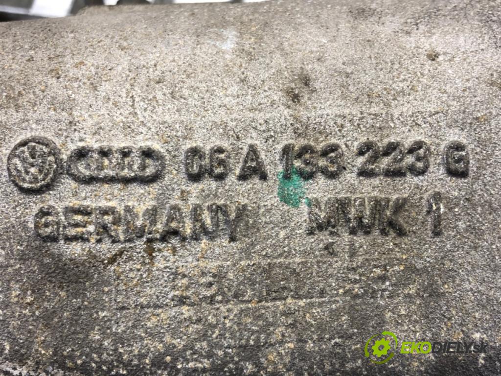 AUDI A3 (8L1) 1996 - 2006    1.8 92 kW [125 KM] benzyna 1996 - 2003  Potrubie sacie, sanie 06A133223G (Sacie potrubia)