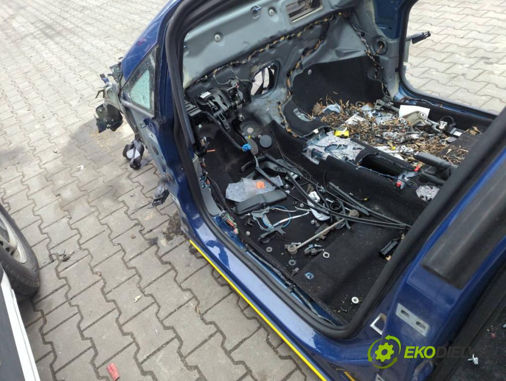 OPEL CORSA E (X15) 2014 - 2022    1.4 (08, 68) 66 kW [90 KM] benzyna 2014 - 2022  KAROSERIA ČTVRŤÁK blatník zadní část levý pravý práh střecha PODŁUŻNICA levý