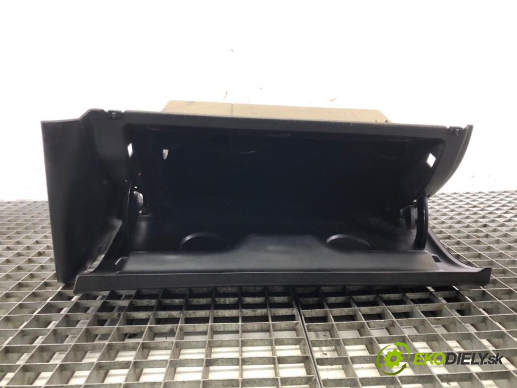 VW GOLF IV (1J1) 1997 - 2008    1.9 TDI 66 kW [90 KM] olej napędowy 1997 - 2004  Priehradka, kastlík spolujazdca  (Priehradky, kastlíky)