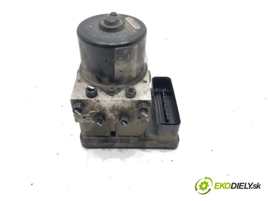 AUDI A3 (8L1) 1996 - 2006    1.9 TDI 66 kW [90 KM] olej napędowy 1996 - 2001  Pumpa ABS 1C0907379E (Pumpy ABS)