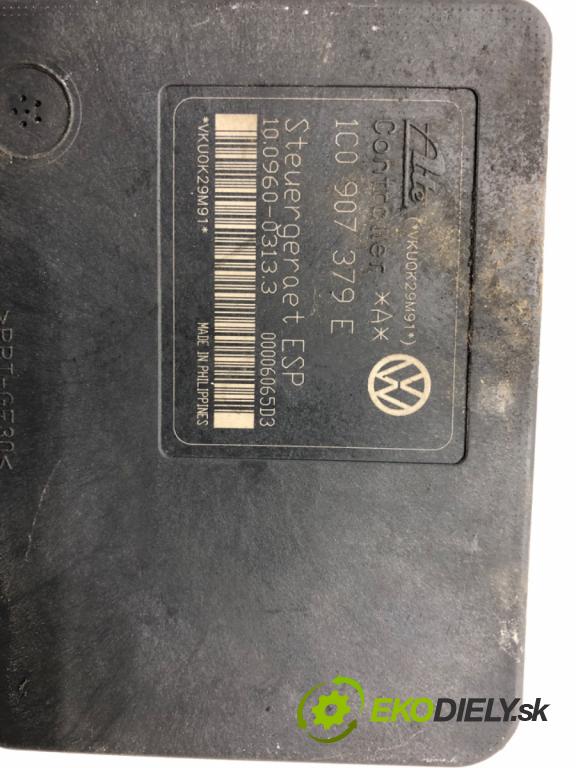 AUDI A3 (8L1) 1996 - 2006    1.9 TDI 66 kW [90 KM] olej napędowy 1996 - 2001  Pumpa ABS 1C0907379E (Pumpy ABS)