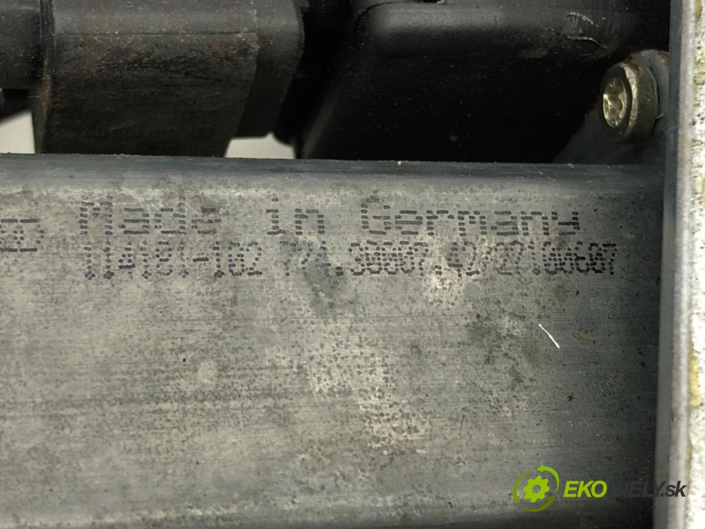 AUDI A3 (8L1) 1996 - 2006    1.9 TDI 66 kW [90 KM] olej napędowy 1996 - 2001  mechanismus okna levý přední část