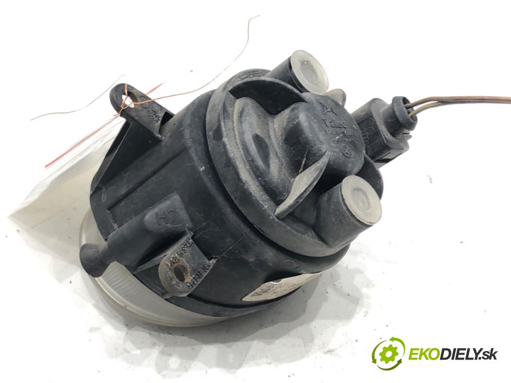 AUDI A3 (8L1) 1996 - 2006    1.9 TDI 66 kW [90 KM] olej napędowy 1996 - 2001  hmlové svetlo, hmlovka pravý přední část 8L0941700A