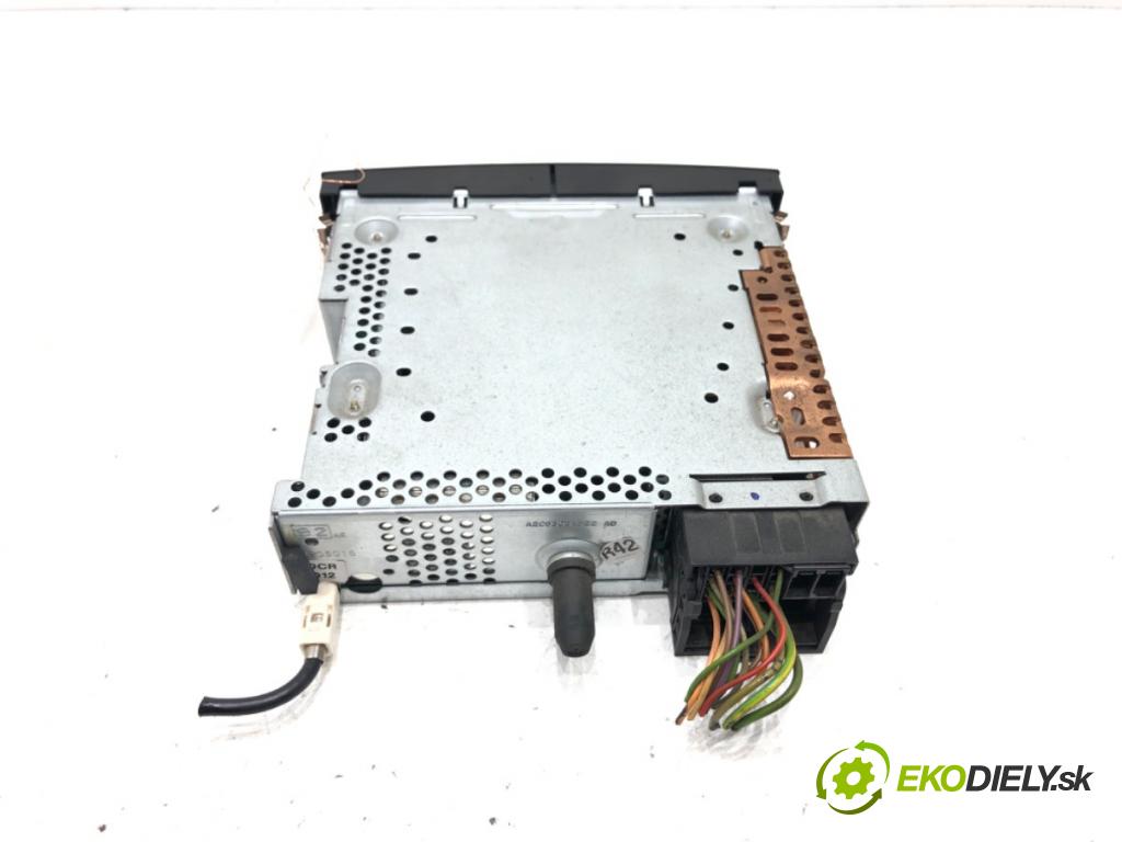 CITROEN C2 (JM_) 2003 - 2017    1.4 54 kW [73 KM] benzyna 2003 - 2009  RADIO 96613825XT (Audio zariadenia)