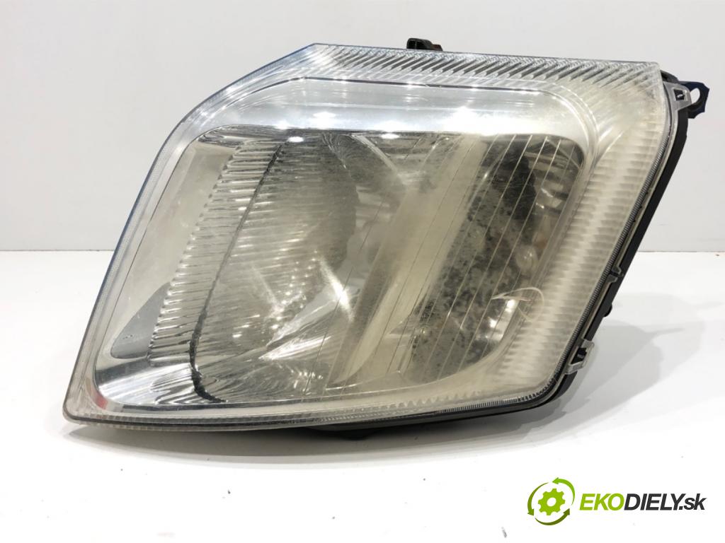CITROEN C2 (JM_) 2003 - 2017    1.4 54 kW [73 KM] benzyna 2003 - 2009  světlomet pravý přední část 