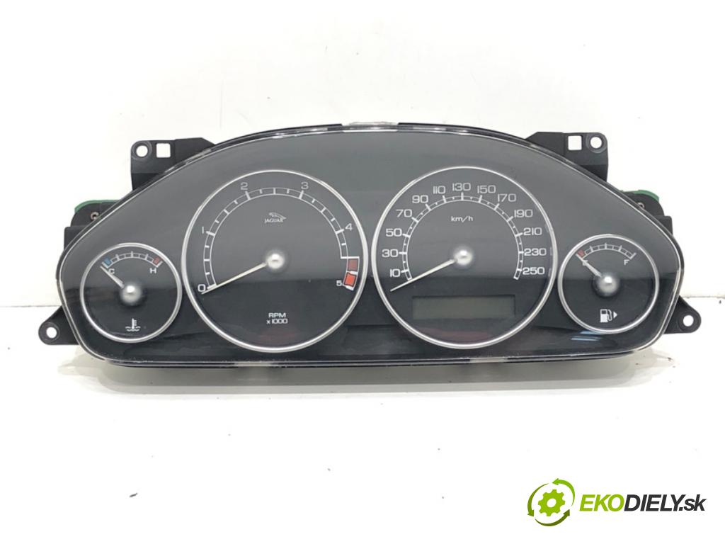 JAGUAR X-TYPE I (X400) 2001 - 2009    2.0 D 96 kW [130 KM] olej napędowy 2003 - 2009  Prístrojovka 4X4F-10849-JC (Prístrojové dosky, displeje)