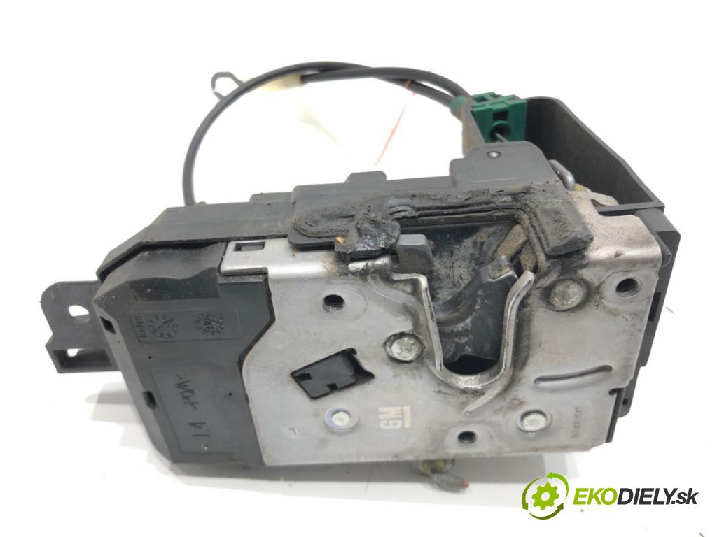 OPEL ASTRA H (A04) 2004 - 2014    1.7 CDTI (L48) 74 kW [100 KM] olej napędowy 2004 - 2010  zámok dveře levý přední část 13128111
