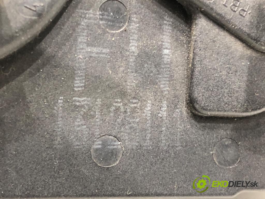 OPEL ASTRA H (A04) 2004 - 2014    1.7 CDTI (L48) 74 kW [100 KM] olej napędowy 2004 - 2010  zámok dveře levý přední část 13128111
