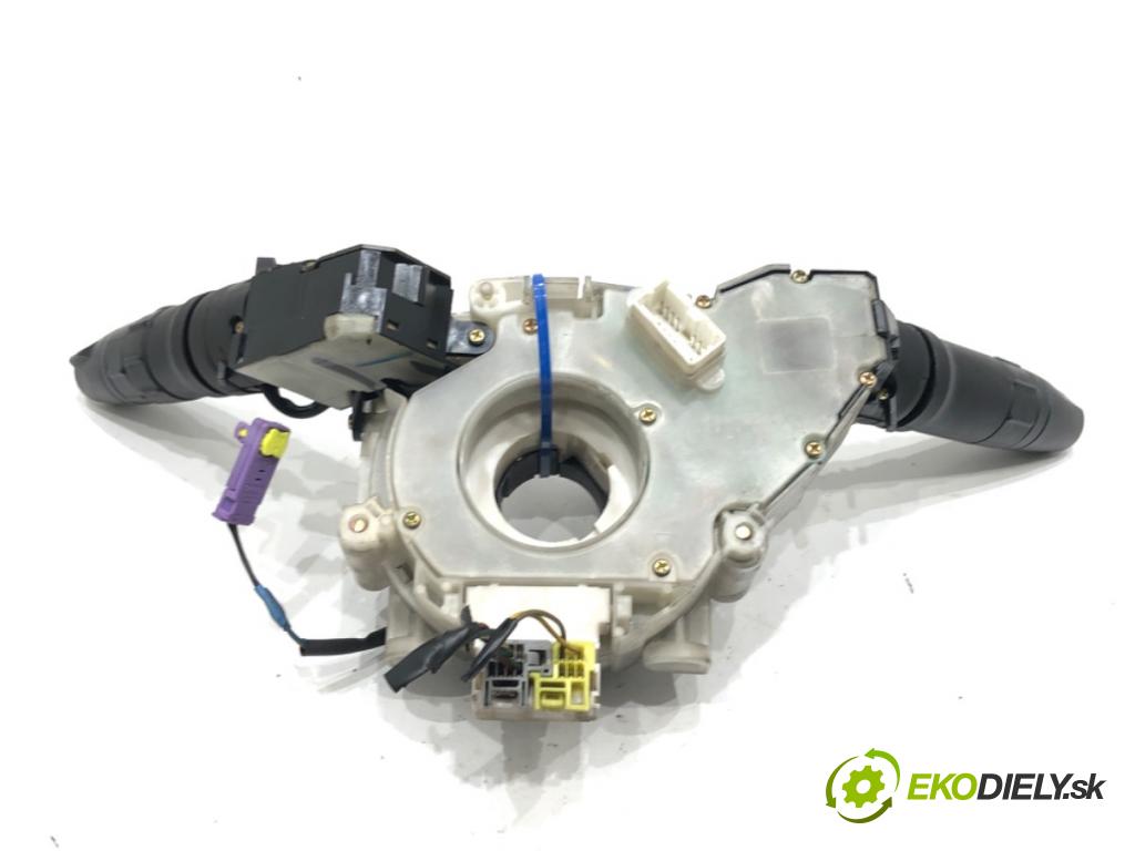 NISSAN MICRA III (K12) 2002 - 2010    1.2 16V 48 kW [65 KM] benzyna 2003 - 2010  Prepínač kombinovaný  (Prepínače, spínače, tlačidlá a ovládače kúrenia)
