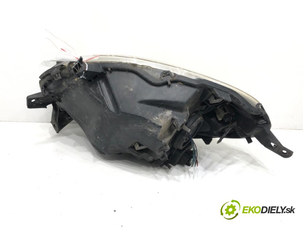 NISSAN MICRA III (K12) 2002 - 2010    1.2 16V 48 kW [65 KM] benzyna 2003 - 2010  světlomet levý přední část 26060BC500