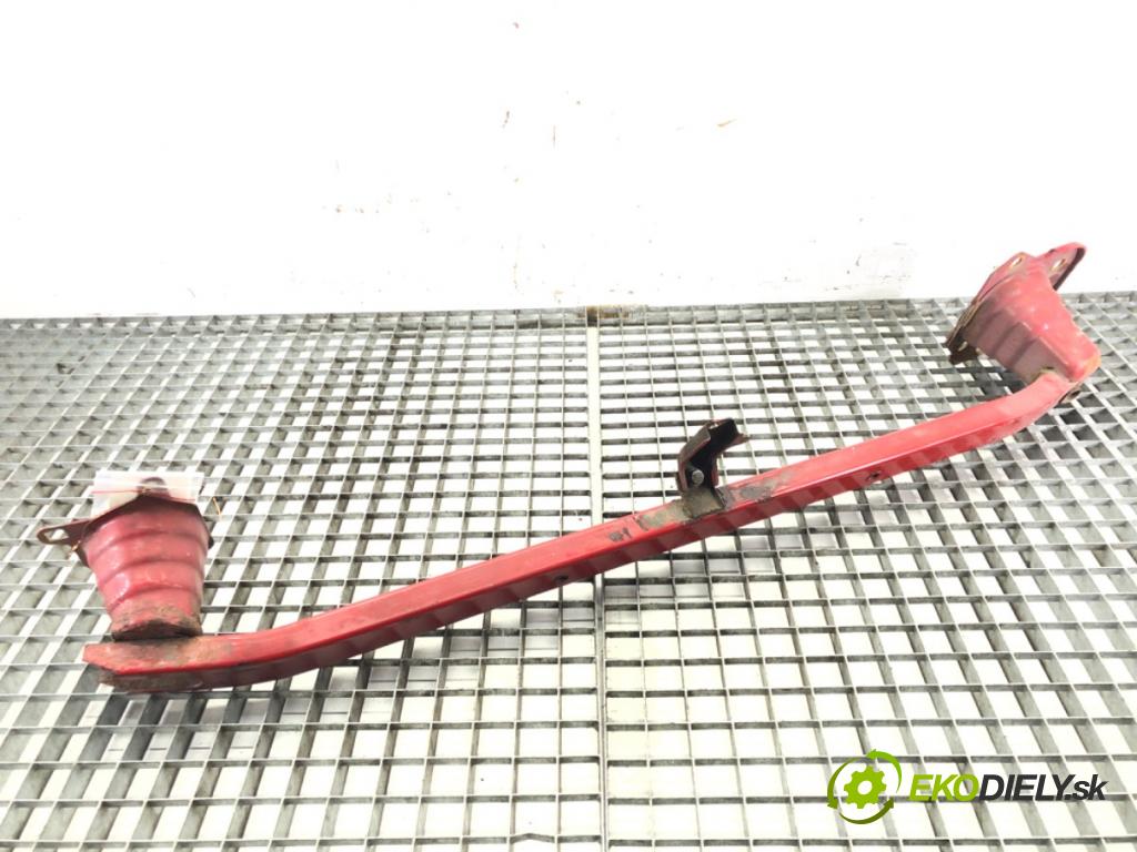 NISSAN MICRA III (K12) 2002 - 2010    1.2 16V 48 kW [65 KM] benzyna 2003 - 2010  výztuha nárazníka přední část  (Výztuhy přední)