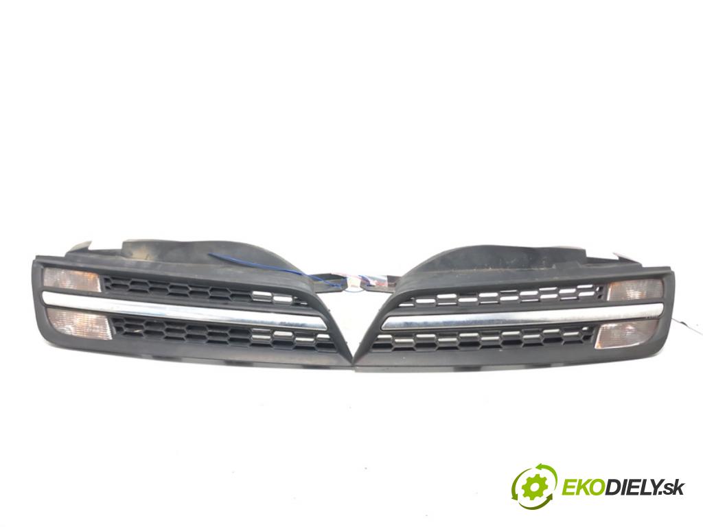 NISSAN MICRA III (K12) 2002 - 2010    1.2 16V 48 kW [65 KM] benzyna 2003 - 2010  mřížka maska 62330BC400 (Mřížky (masky) chladičů)