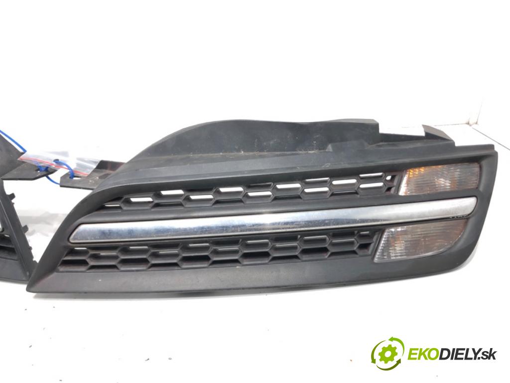 NISSAN MICRA III (K12) 2002 - 2010    1.2 16V 48 kW [65 KM] benzyna 2003 - 2010  mřížka maska 62330BC400 (Mřížky (masky) chladičů)