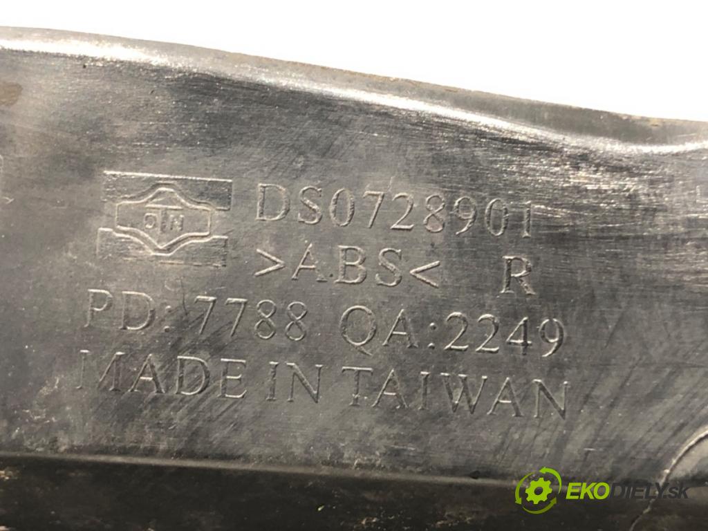 NISSAN MICRA III (K12) 2002 - 2010    1.2 16V 48 kW [65 KM] benzyna 2003 - 2010  mřížka maska 62330BC400 (Mřížky (masky) chladičů)