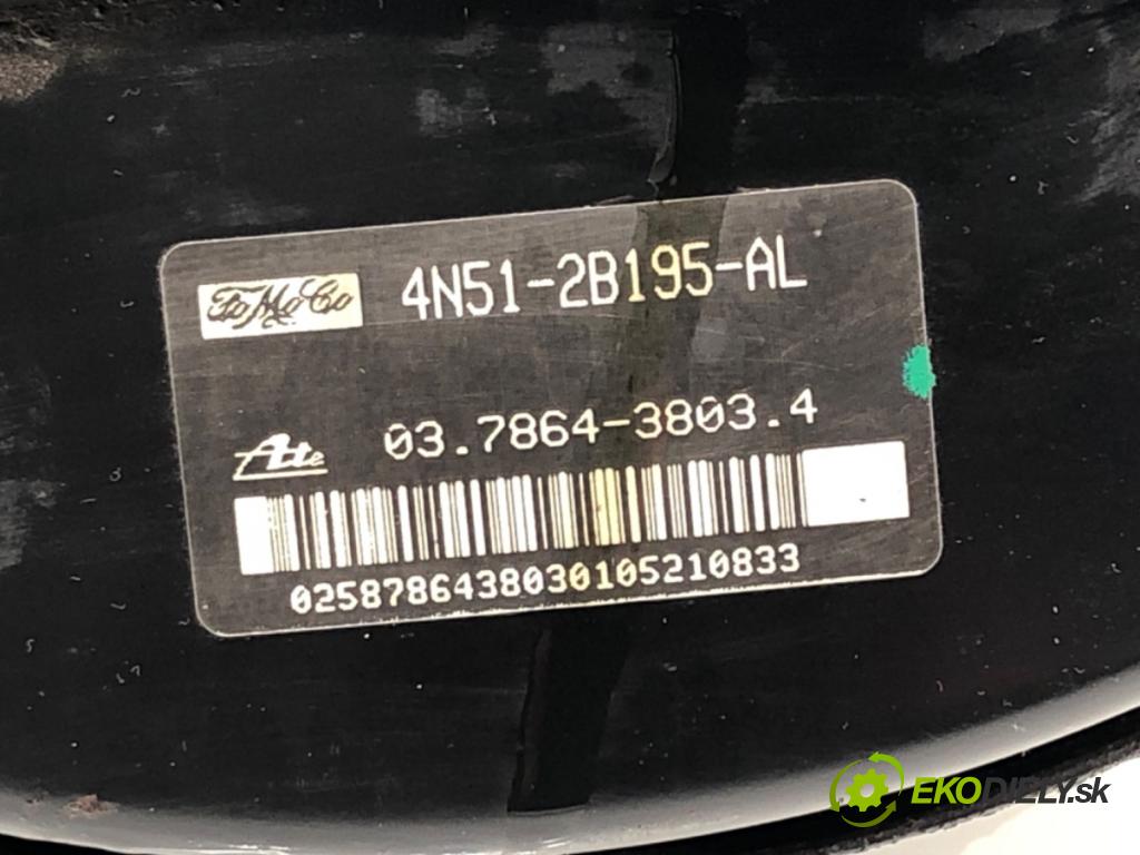 VOLVO V50 (545) 2003 - 2012    2.0 D 100 kW [136 KM] olej napędowy 2004 - 2010  Posilovač bŕzd 4N51-2B195-AL