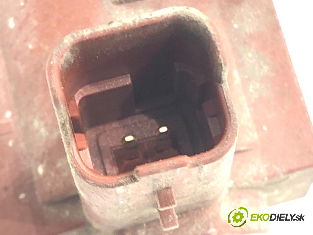 VOLVO V50 (545) 2003 - 2012    2.0 D 100 kW [136 KM] olej napędowy 2004 - 2010  Regulátor tlaku paliva 9650098380 (Ostatné)