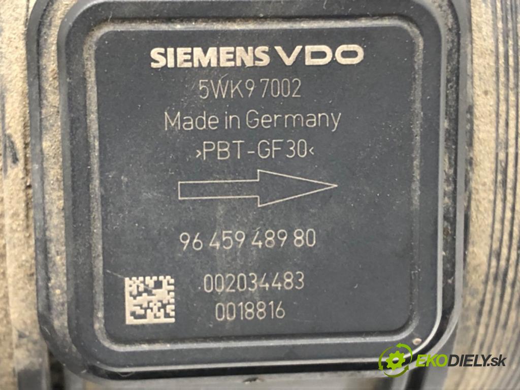 VOLVO V50 (545) 2003 - 2012    2.0 D 100 kW [136 KM] olej napędowy 2004 - 2010  Váha vzduchu 9645948980 (Váhy vzduchu)
