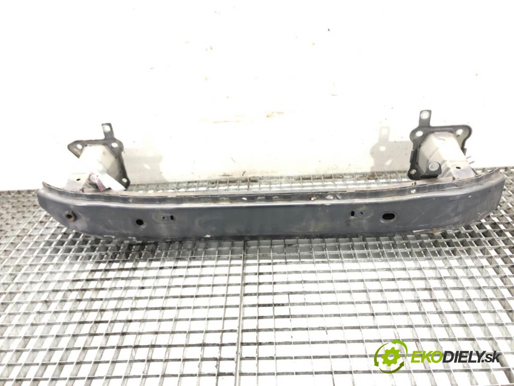 VOLVO V50 (545) 2003 - 2012    2.0 D 100 kW [136 KM] olej napędowy 2004 - 2010  výztuha nárazníka přední část  (Výztuhy přední)