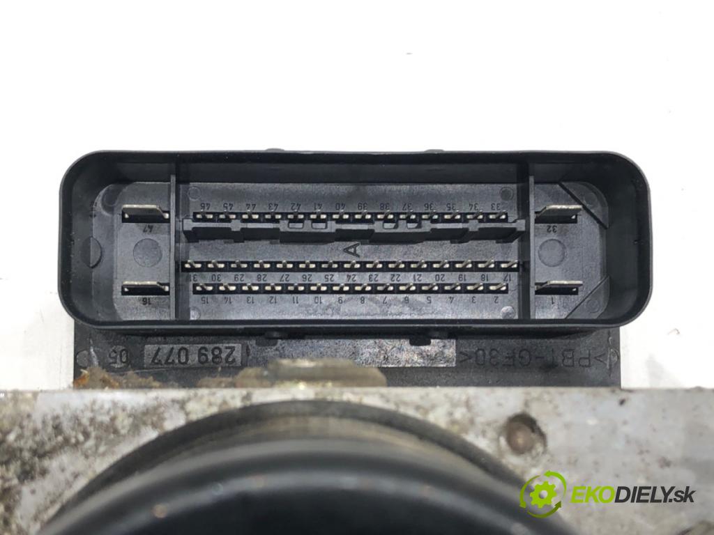 VOLVO V50 (545) 2003 - 2012    2.0 D 100 kW [136 KM] olej napędowy 2004 - 2010  Pumpa ABS 30736588 (Pumpy ABS)