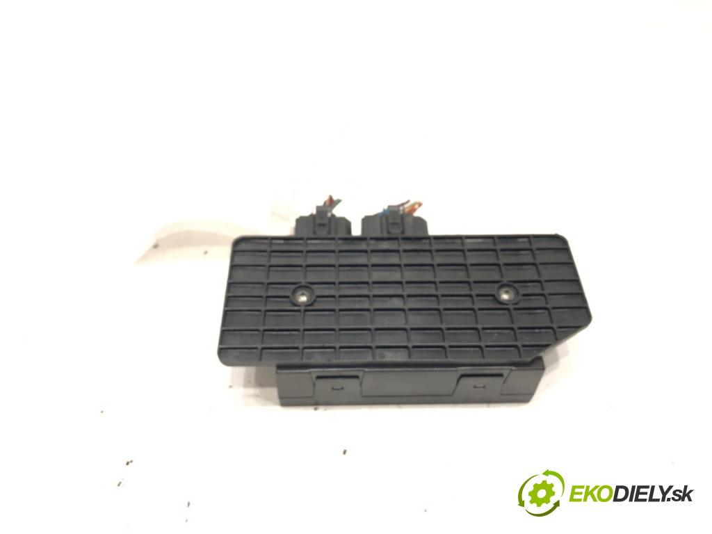 SKODA SUPERB I (3U4) 2001 - 2008    1.9 TDI 96 kW [130 KM] olej napędowy 2001 - 2008  Modul komfortu 1C0959799B (Moduly komfortu)