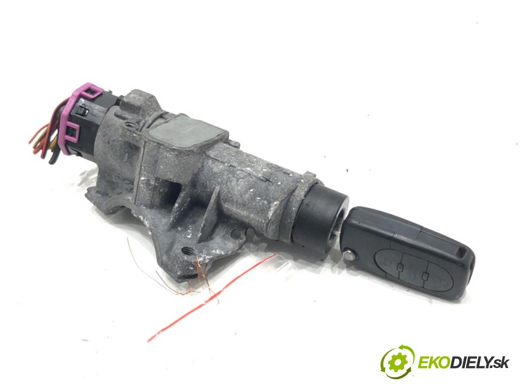 AUDI A6 C5 Avant (4B5) 1997 - 2005    1.8 T 132 kW [180 KM] benzyna 1999 - 2005  spinačka 4B0905851C (Spínacie skrinky a kľúče)